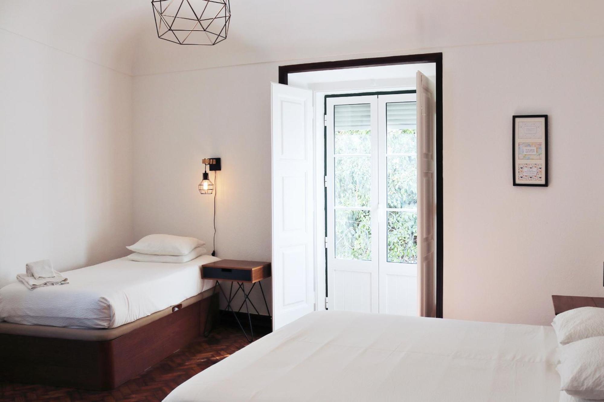 ايفورا Zoetic Sustainable Rooms الغرفة الصورة