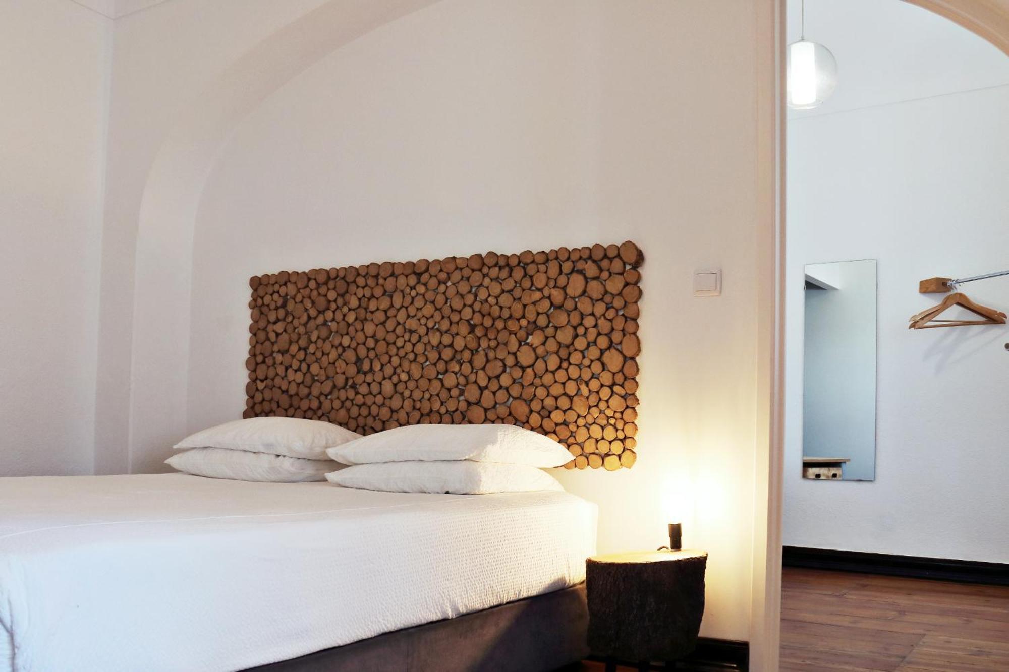 ايفورا Zoetic Sustainable Rooms الغرفة الصورة